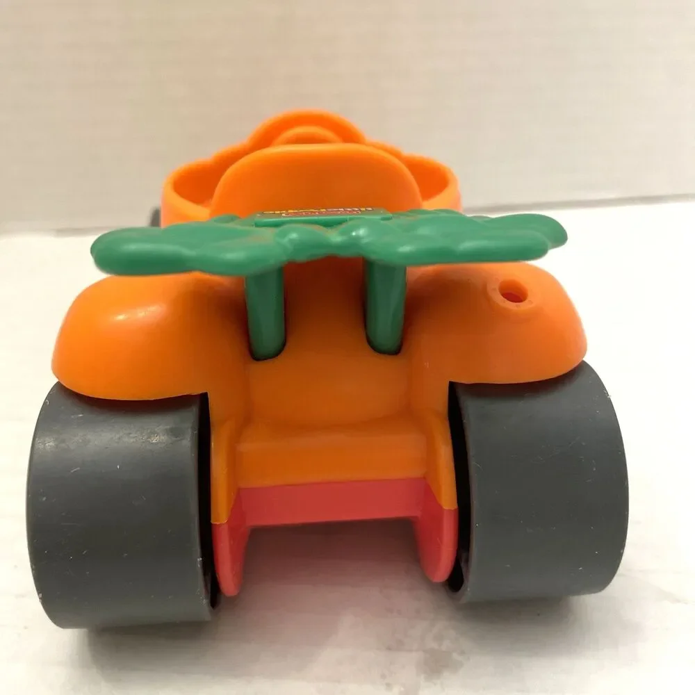 Fisher Price Little People Animalville Carrot Race Car 2009 Working Sound